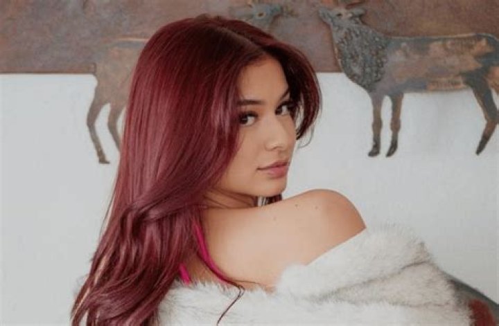 What Type of Content Does Andie Elle Create? A Look at Her Digital Presence