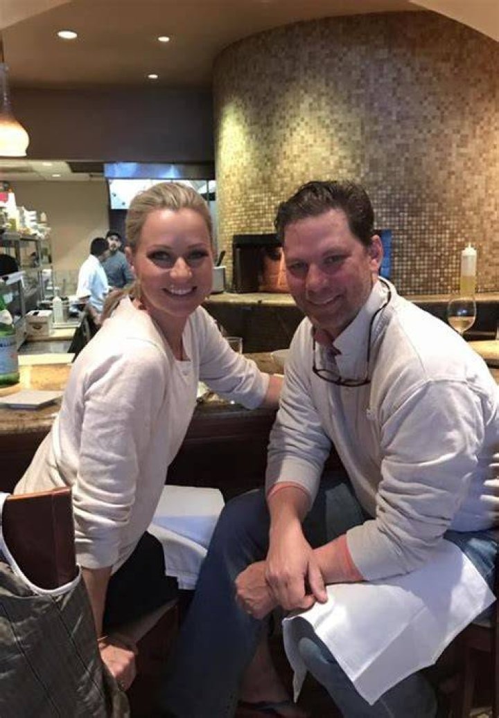 Who Is Sandra Smith Married To? Uncovering the Details
